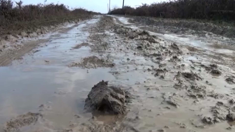 Molonon-Mahmudavar yolu bərbad vəziyyətdədir