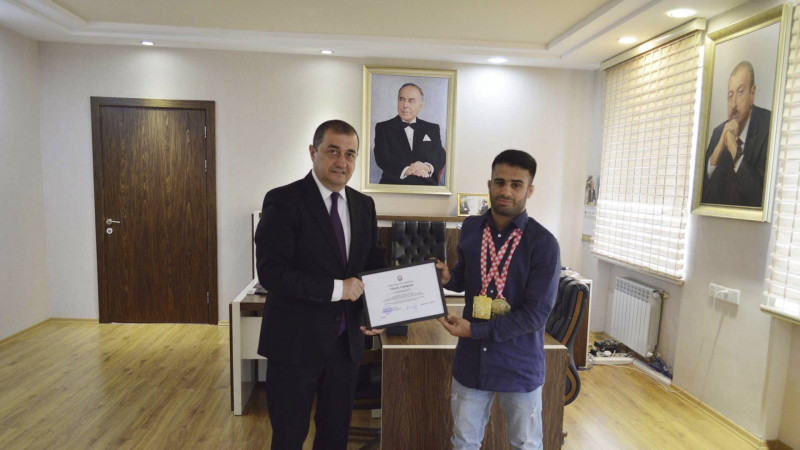 Astarada icra başçısı Avropa çempionu ilə görüşüb