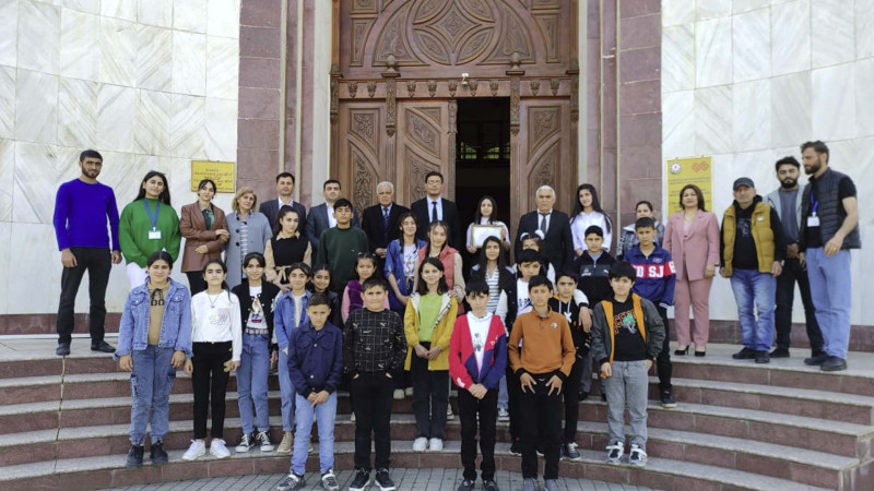 Cəlilabadlı şagirdin rəsm sərgisi təşkil olunub