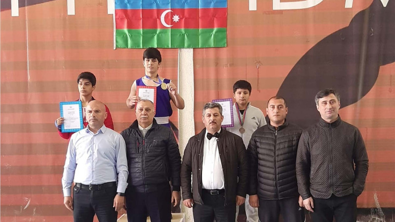 Lənkəranlı boksçular Respublika birinciliyində 5 gümüş medal qazanıblar