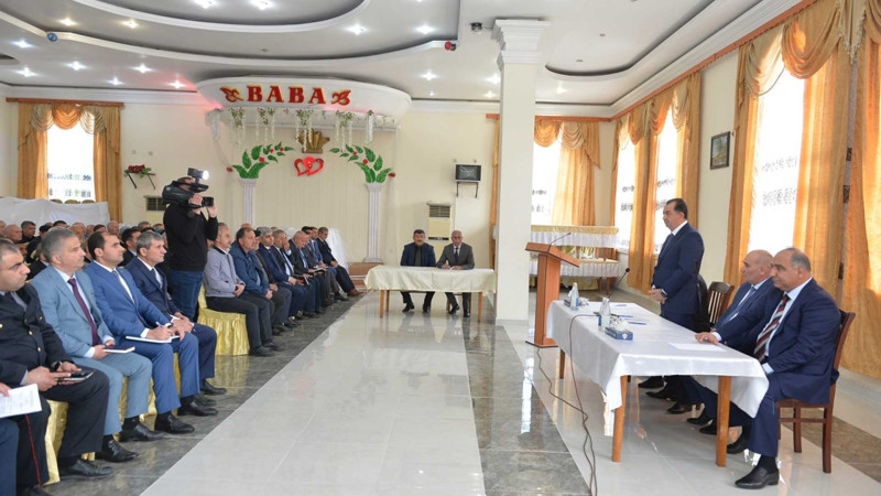Taleh Qaraşov Aşağı Nüvədi qəsəbəsinin və Küvənil kəndinin sakinləri ilə görüşüb