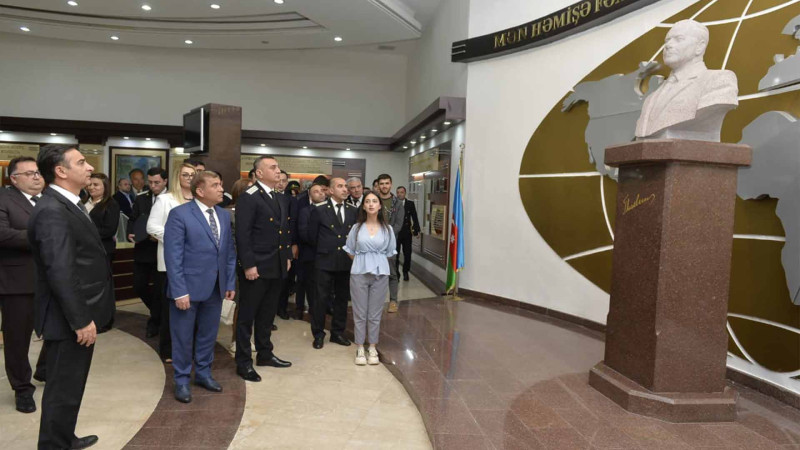 Lənkəranın bir sıra vəzifəli şəxsləri Heydər Əliyev Mərkəzi ilə tanış olublar