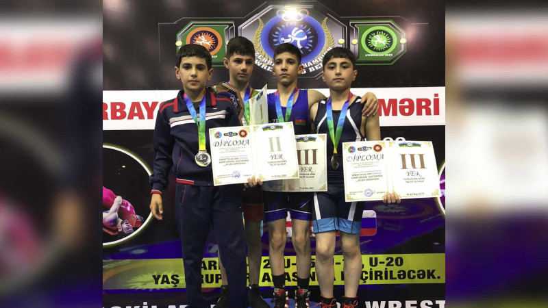 Astaralı pəhləvanlar uğura doymaq bilmirlər