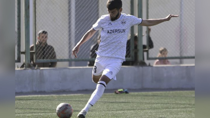 “Qarabağ”ın məşqində ürəyi dayanan futbolçu Şirxan Həsənzadə vəfat edib