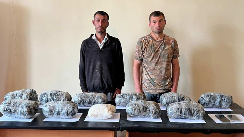 Sərhəddən 13 kiloqram narkotik vasitə keçirmək istəyən Yardımlı sakinləri saxlanılıblar