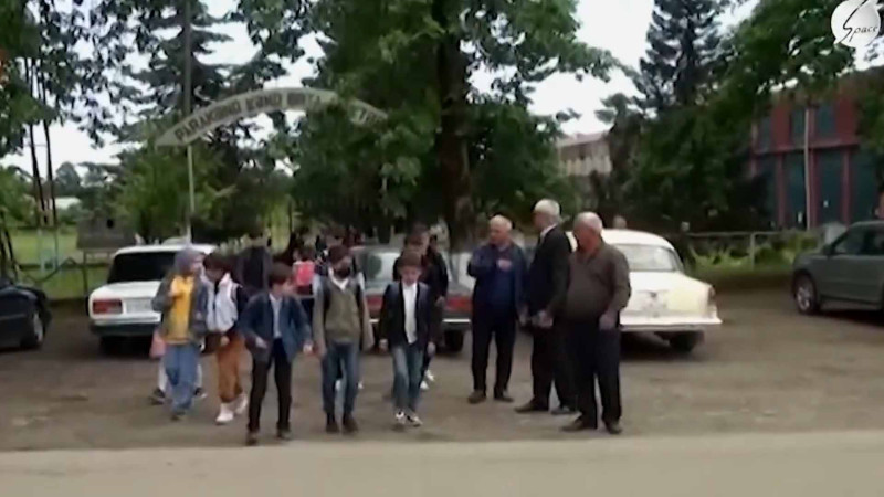 Lənkəranın Parakənd kənd sakinləri təhlükə ilə üz-üzədirlər