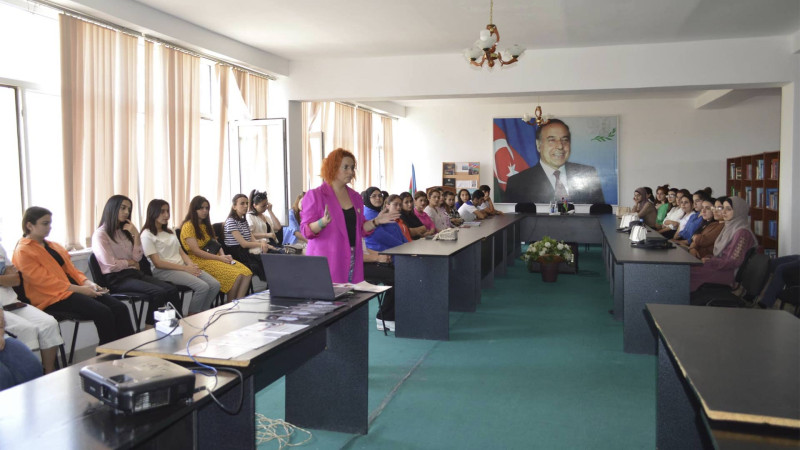 Astarada “Doğulacaq uşağın cinsinin seçilməsi ilə mübarizə” mövzusu müzakirə olunub