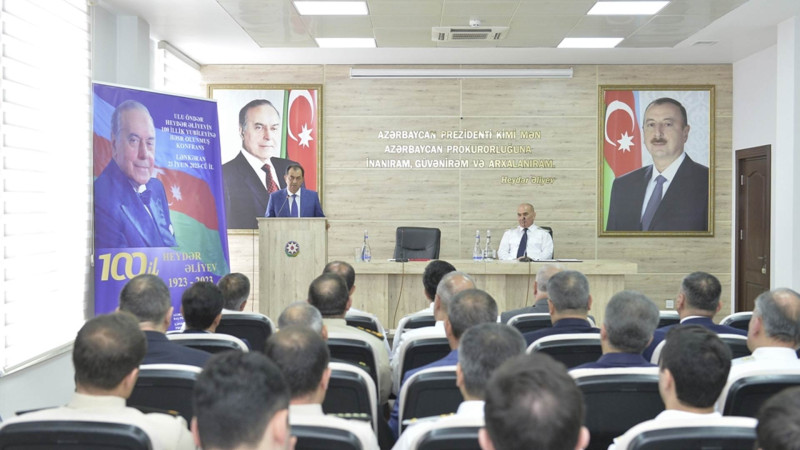 Lənkəranda ümummilli lider Heydər Əliyevin 100 illiyinə həsr olunmuş konfrans baş tutub