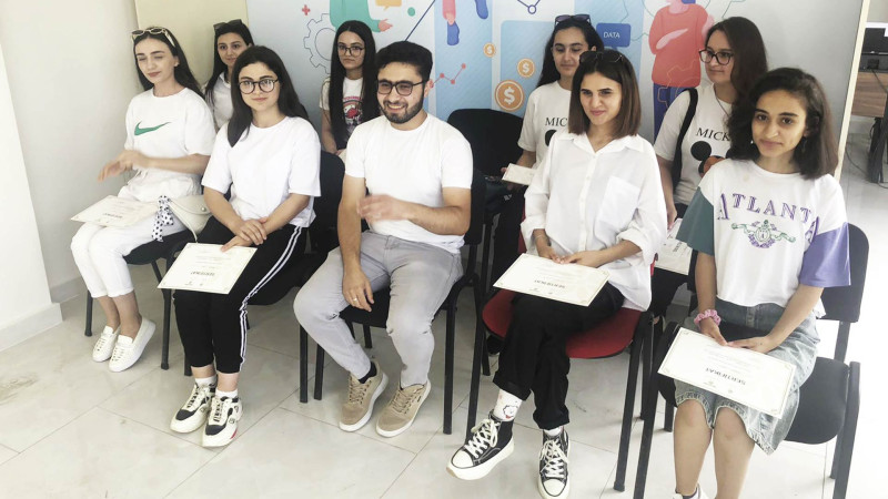 Lənkəranda “KOB-lərdə şərikli biznes” mövzusunda təlim keçirilib