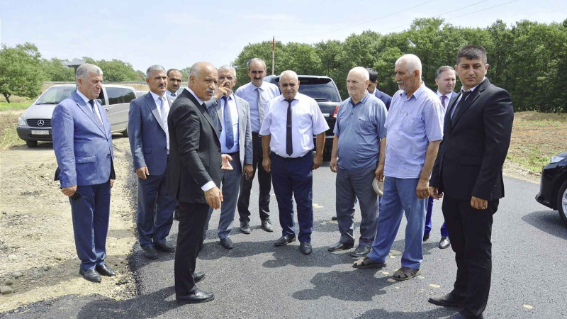 Araz Əhmədov Təklə və Təzə Alvadı ərazilərində görülmüş işlərlə tanış olub