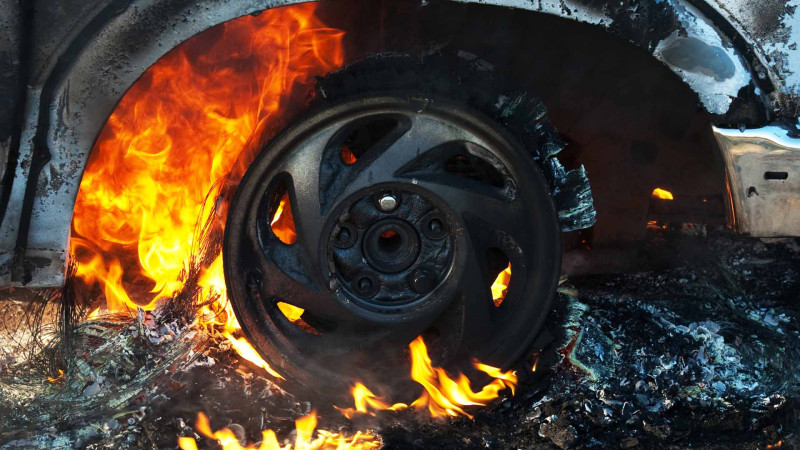 Lənkəranda yük avtomobili yanıb