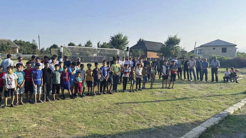 Vətən müharibəsi şəhidlərinin xatirəsinə həsr olunmuş minifutbol turnirinin açılış mərasimi keçirilib