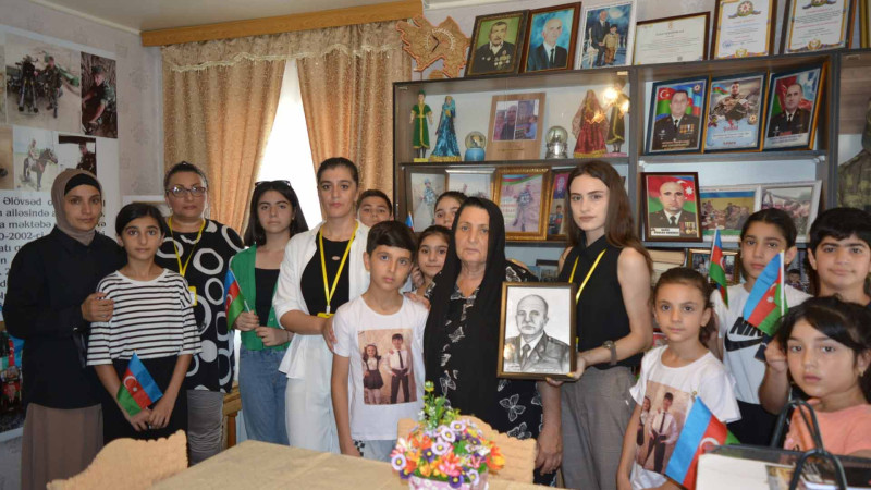 Astarada şəhid ailəsi ziyarət olunub