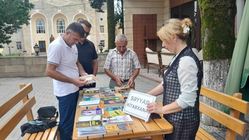 Astarada “Səyyar kitabxana” keçirilib