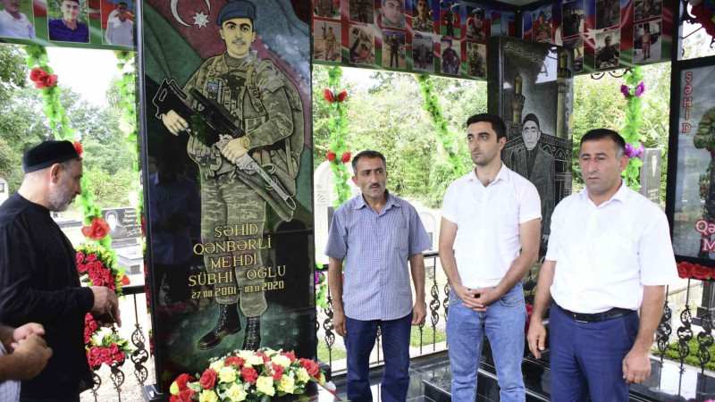 Vətən müharibəsi şəhidi Mehdi Qənbərlinin məzarı ziyarət olunub