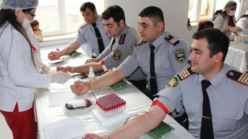 Astarada polislər qanvermə aksiyasında iştirak ediblər