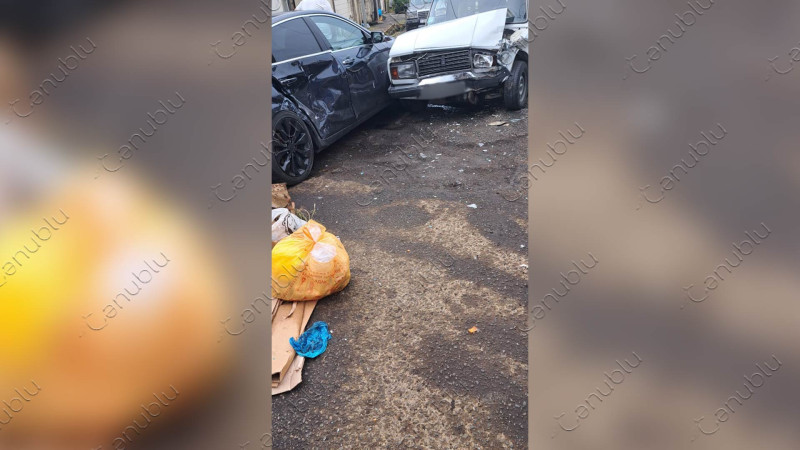 Lənkəranda qəza nəticəsində avtomobil xəndəyə düşüb