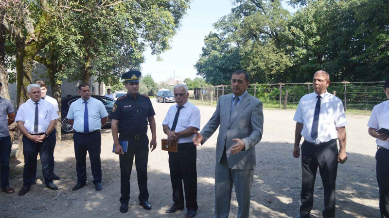 Astaranın icra başçısı vətəndaşları qəbul edib