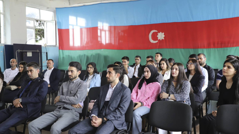 Lənkəranda Azərbaycan Gənc Müəllimlər Assosiasiyası görüş keçirib