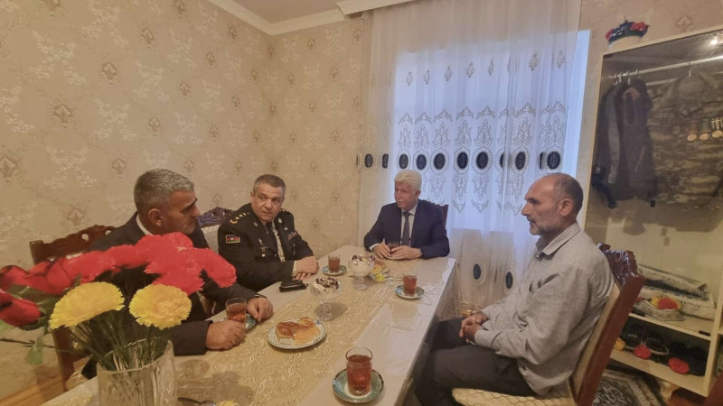 Rafiq Cəlilov şəhid ailələrini ziyarət edib