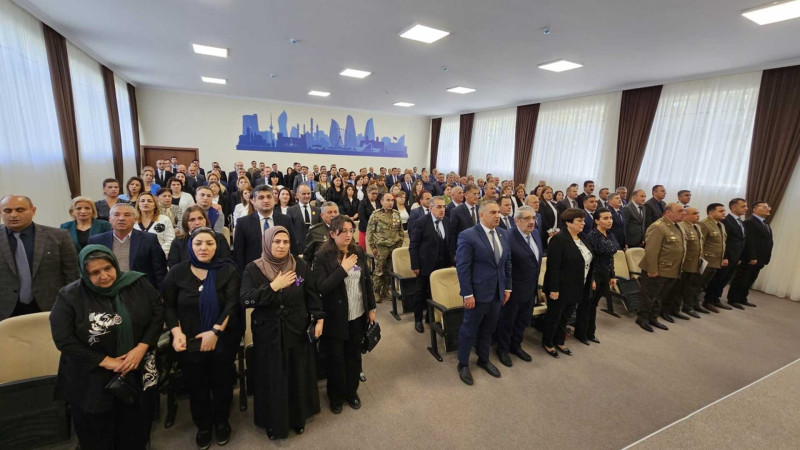 Lənkəranda ümumtəhsil müəssisələrinin direktorları üçün tədbir keçirilib