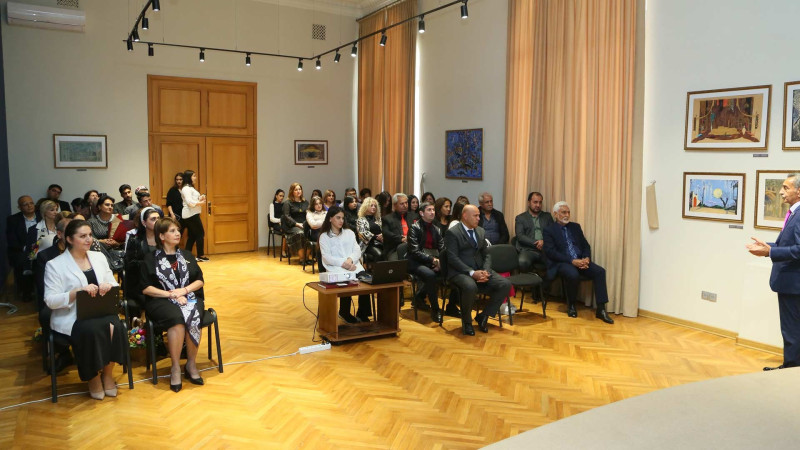 Qabil Quliyevin səhnə fəaliyyətinin 50 illik yubileyinə həsr olunmuş tədbir keçirilib