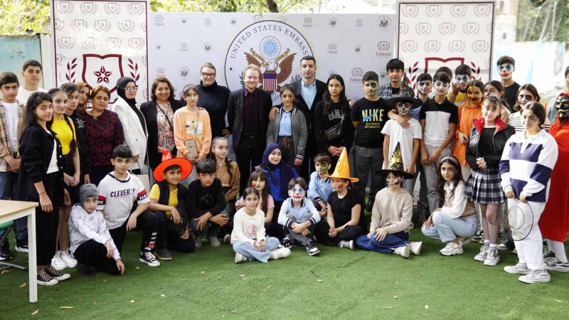 Lənkəranlı gənclər “Halloween”ə həsr olunmuş mərasimə qatılıblar