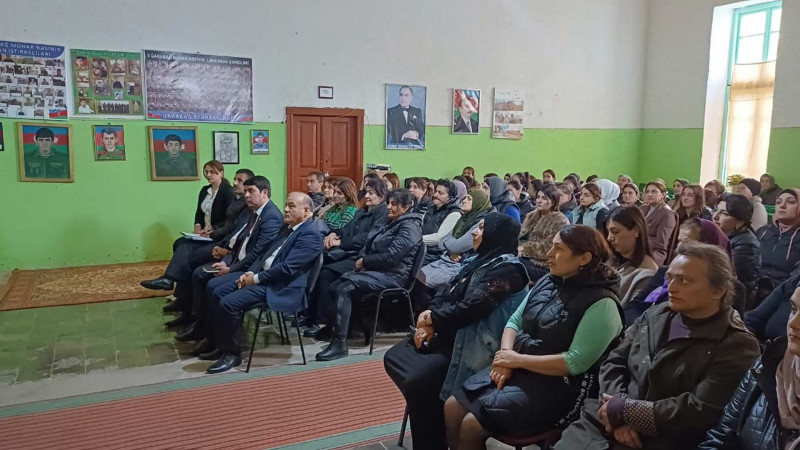 YAP Lənkəran rayon təşkilatının sədri Mamusta kəndində görüş keçirib