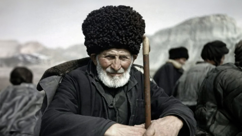 136 yaşında ata olan Lerikli Şirəli babanı tanıyaq