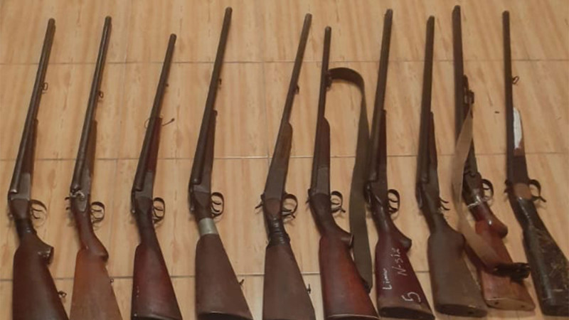 Lənkəran sakinlərində Kalaşnikov avtomatı və ov silahları aşkarlanıb