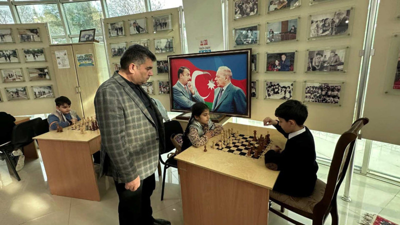 Cəlilabadda yeniyetmə şahmatçılar güclərini sınayıblar