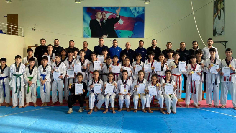 70 idmançı arasında taekvondo idman növü üzrə turnir keçirilib