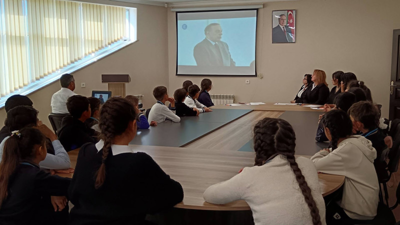 Astarada Heydər Əliyevin Anım Günü ilə əlaqədar tarix dərsi keçirilib