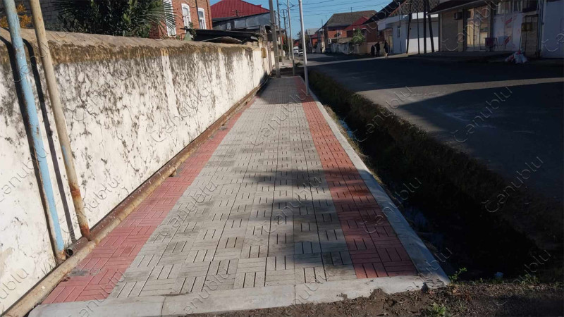 Lənkəranın daha bir küçəsinin səkisi təmir olunub