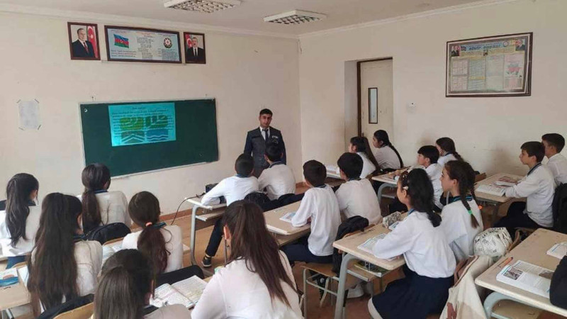 Cəlilabadda Dünya Ekoloji Təhsil Gününə həsr olunmuş görüş keçirilib