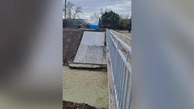 Astara: Şiyəkəran bələdiyyəsi ərazisindəki körpünün təmir işləri davam edir