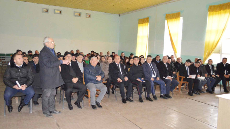 Qəzənfər Ağayev Bala Şahağac kənd sakinləri ilə görüşüb