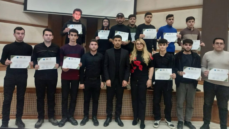 Lənkəranda gənclər arasında intellektual yarışma keçirilib