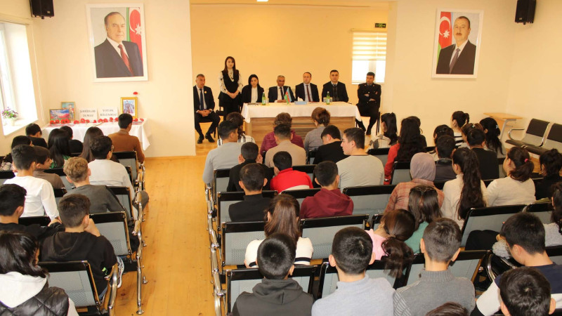 Cəlilabadda Erkən nikahlar ailə dəyərlərinə xələl gətirir” adlı tədbir keçirilib