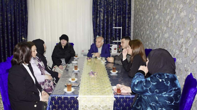 Şəhid Cəbrayıl Qasımovun ailəsinə baş çəkilib
