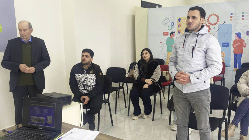 Lənkəranda sahibkarlar üçün sessiya təşkil olunub