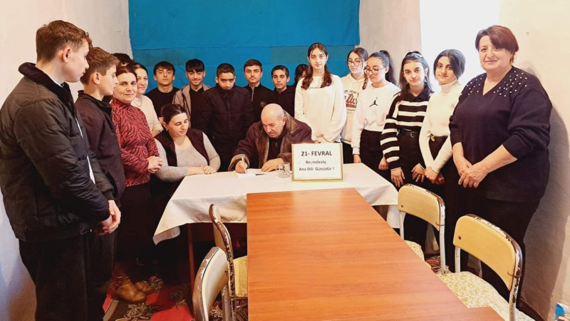 Şair-yazıçı İlham İlhami Pensər kənd Mədəniyyət Evinin qonağı olub