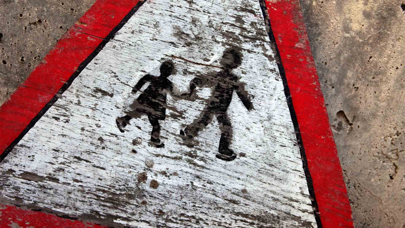 Cəlilabadda avtomobil uşağı vurub