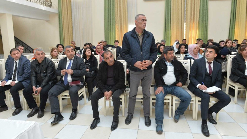 Taleh Qaraşov Şağlakücə kənd sakinləri ilə görüş keçirib