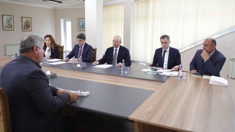 Anar Quliyev Astarada vətəndaşları qəbul edib