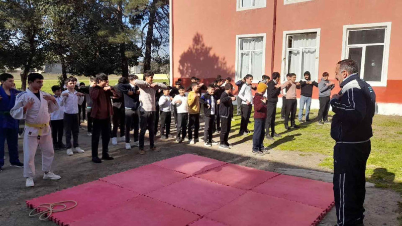 Masallıda məktəblilər üçün master-klas təşkil olunub