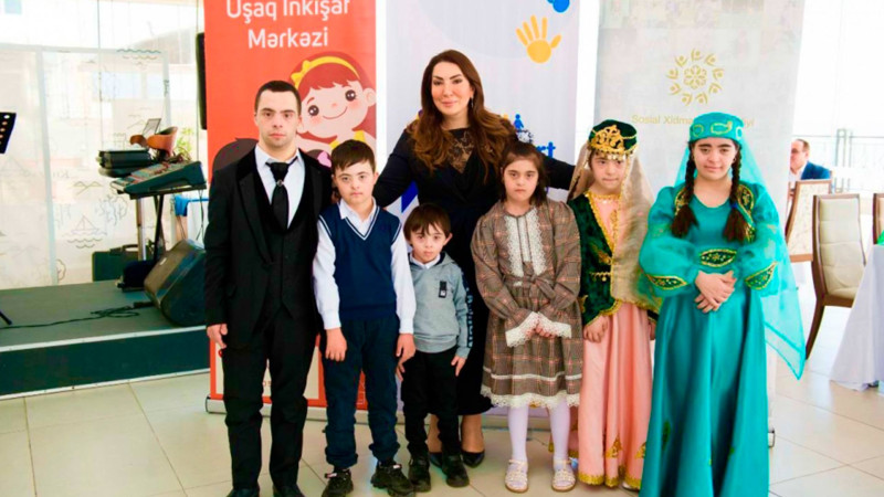 Lənkəranda daun sindromlu uşaqlar üçün xeyriyyə tədbiri keçirilib