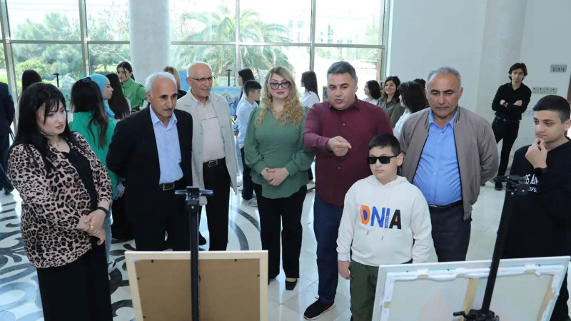 Lənkəranda Milli incilər adlı rəsm sərgisi keçirilib