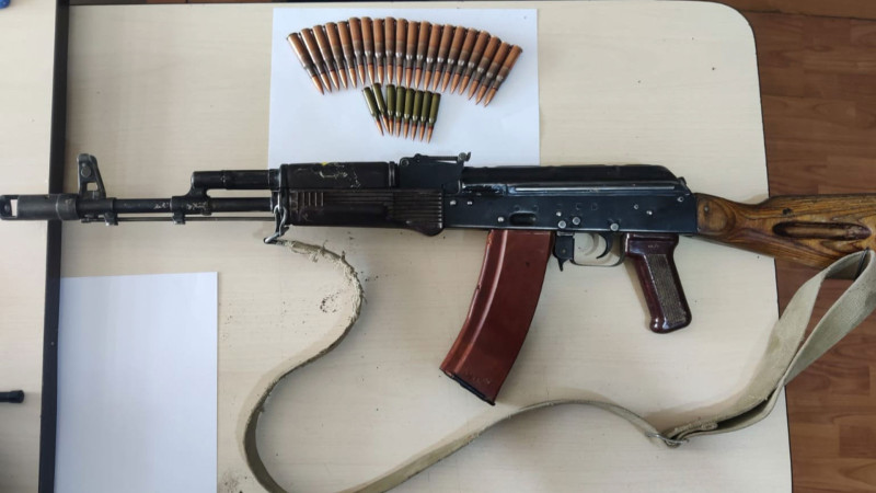 Cəlilabad sakini babasından qalan odlu silahı polisə təhvil verib