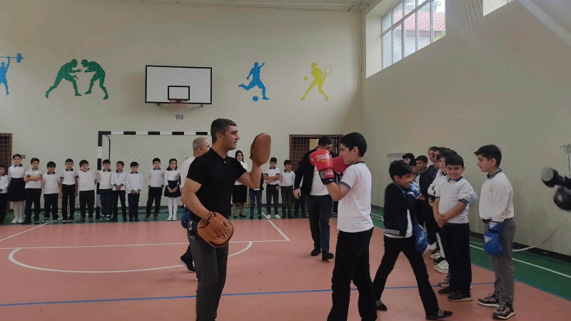 Lənkəranda məktəblilər üçün master-klaslar keçirilib